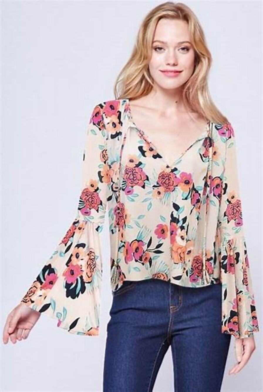 Yumi Kim Peony Wanderlust White Floral Long Bell Sleeve Tie Neck Top Size Small